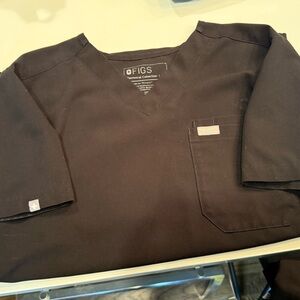 FIGS Men's Black V-Neck Shirt